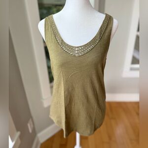 LOFT Olive Green Crochet Detail Scoop Neck Curved Hem Tank Top Cotton Size XS